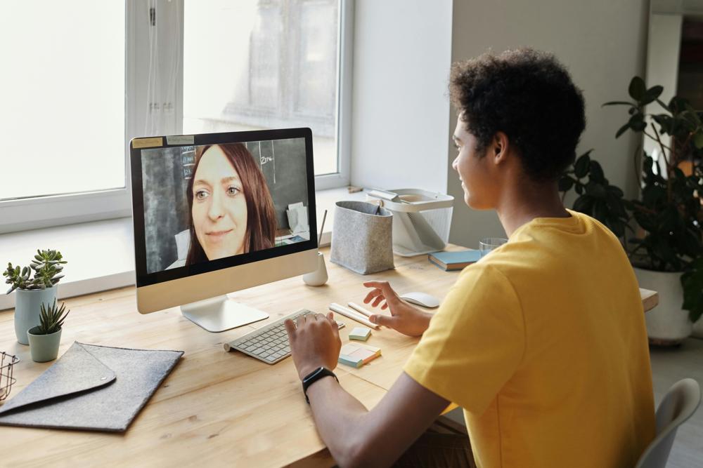 online learning-ce1020dc00d84aaa838ccd8b528da2dd.jpg online learning
